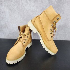 Timberland Heritage Light 6 inch Women's size 9 Boots